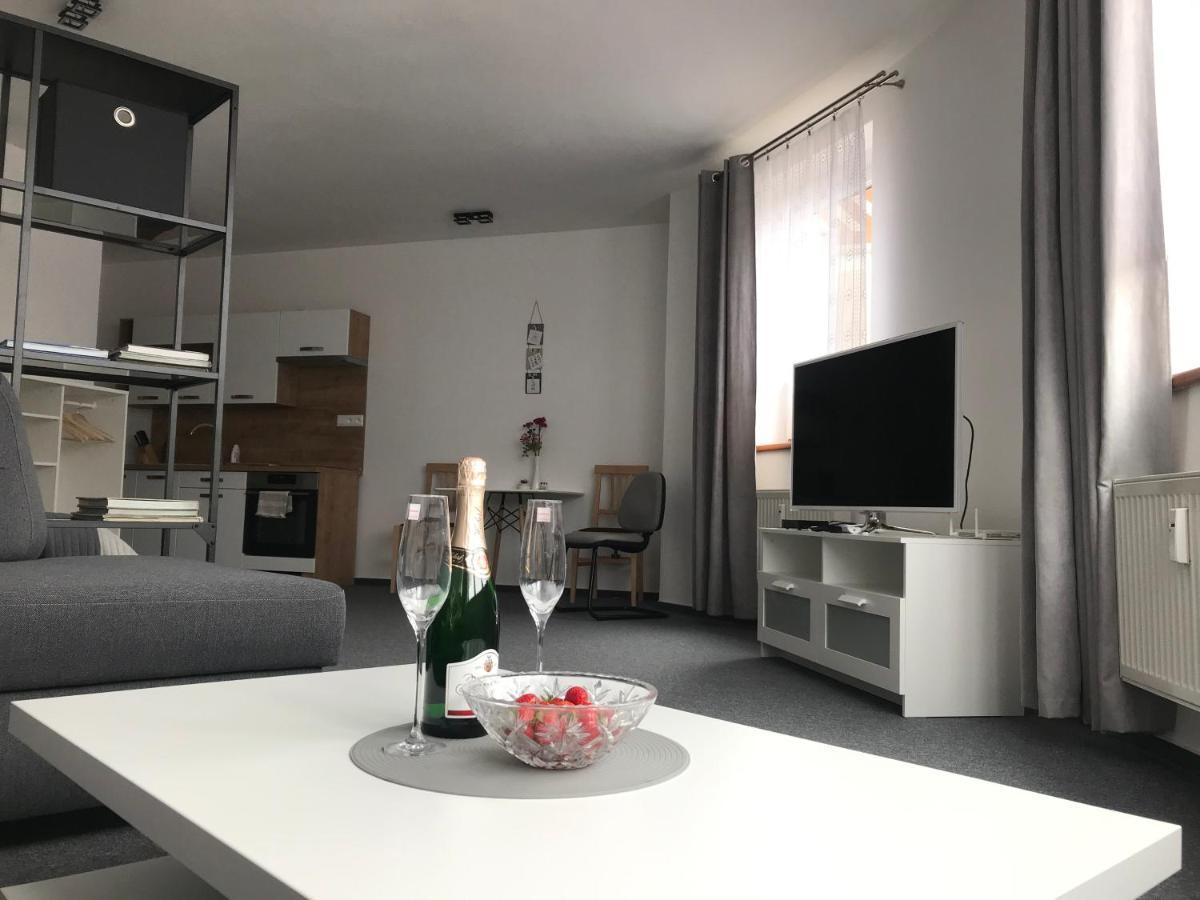 My Mara Maja Apartman C 4 Bešeňová Екстериор снимка